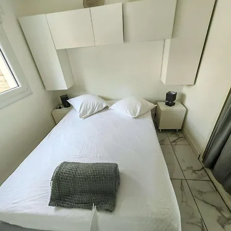 Апартаменти T3 Climatisee, Jacuzzi, Terrasse Sans Vis-a-vis, Parking, Proche Plage Et Commerces - Fr-1-607-198 Агд